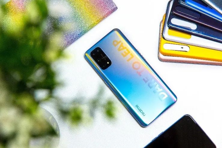 DTC案例 | 3年突破1億全球用戶，Realme憑啥保持50%逆勢(shì)增長(zhǎng)？